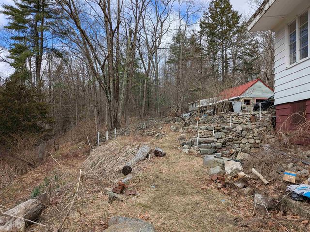 374 Burton Highway, Wilton, NH 03086