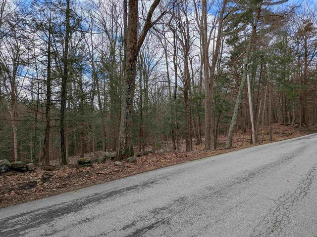 374 Burton Highway, Wilton, NH 03086