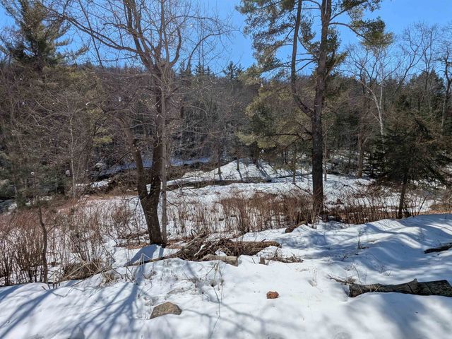 374 Burton Highway, Wilton, NH 03086