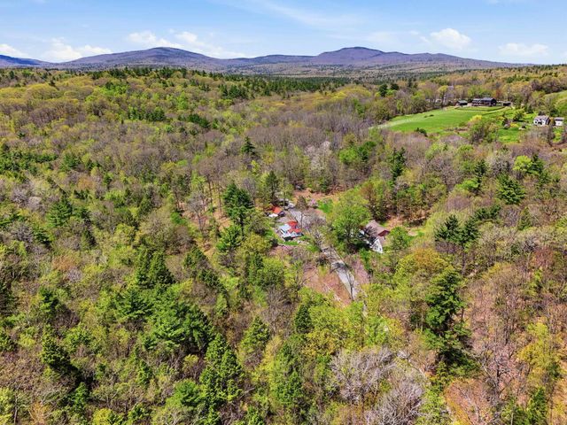 374 Burton Highway, Wilton, NH 03086