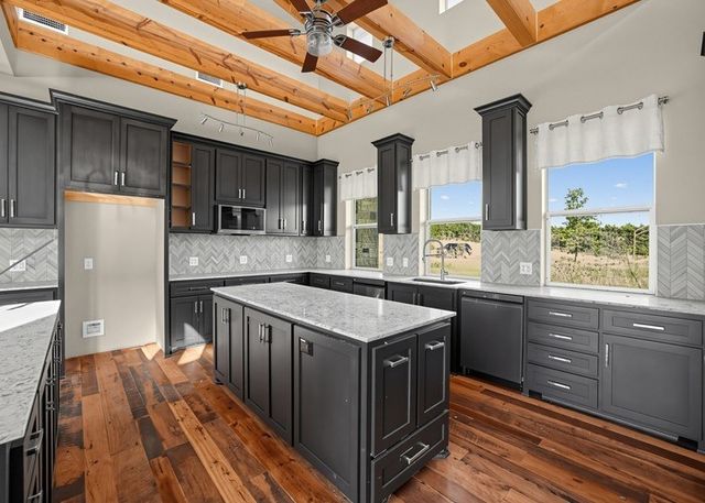 1264 BALLARD Road, Van Alstyne, TX 75495