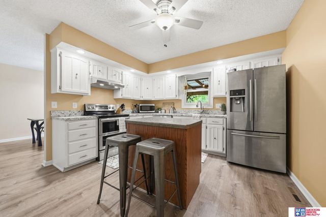 4831 S 65th Street, Lincoln, NE 68516