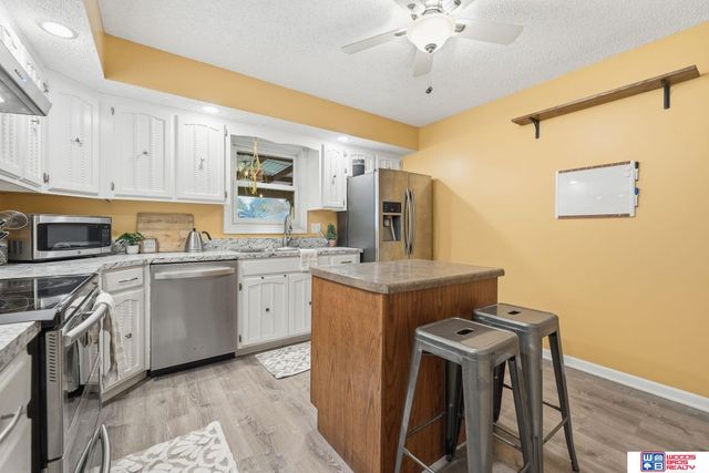 4831 S 65th Street, Lincoln, NE 68516