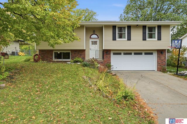 4831 S 65th Street, Lincoln, NE 68516