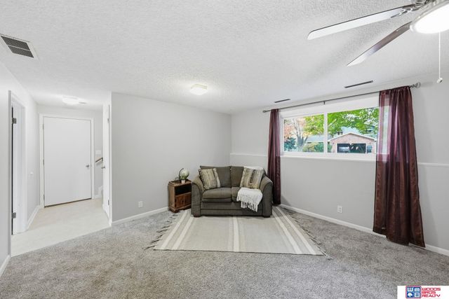 4831 S 65th Street, Lincoln, NE 68516