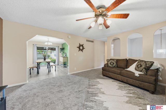 4831 S 65th Street, Lincoln, NE 68516