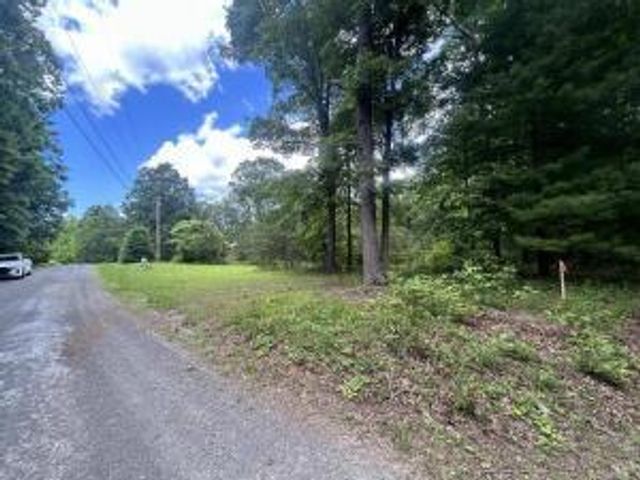 521 Shady Acres DR, Hardy, VA 24101