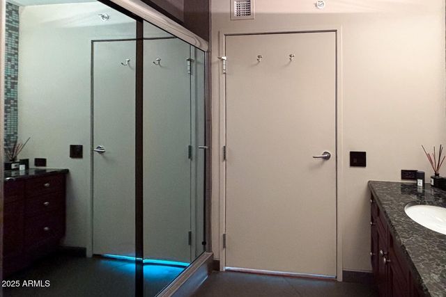 4808 N 24TH Street 1424, Phoenix, AZ 85016