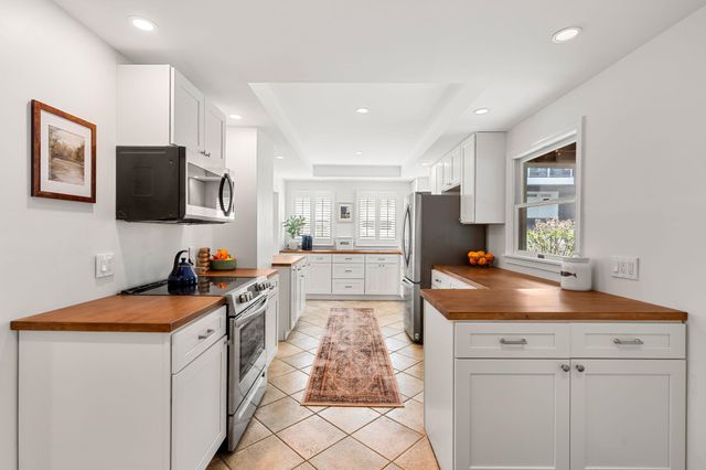 3 Marsh Hill Road, New Durham, NH 03855