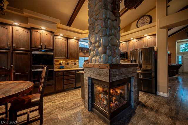 9412 Cedar Heights Avenue, Las Vegas, NV 89134