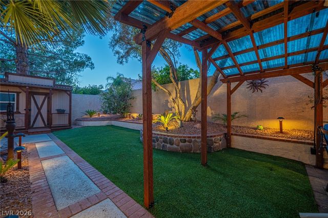 9412 Cedar Heights Avenue, Las Vegas, NV 89134