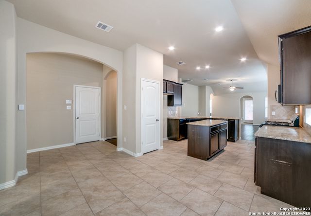 5034 Italica, San Antonio, TX 78253