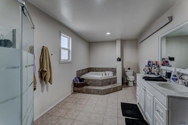 603 CARDINAL DR, Box Elder, SD 57719