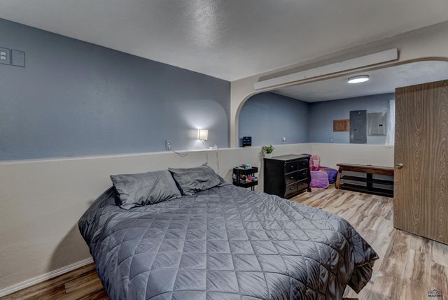 603 CARDINAL DR, Box Elder, SD 57719