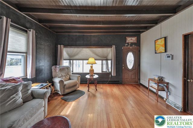 1005 7th Street, Whitehall Twp, PA 18052