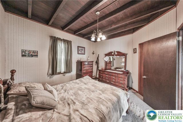 1005 7th Street, Whitehall Twp, PA 18052