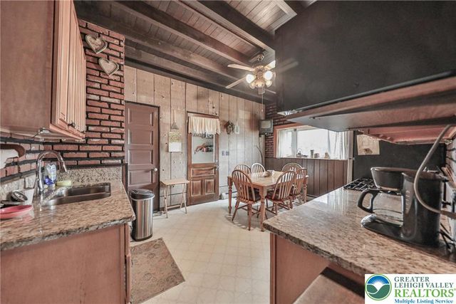 1005 7th Street, Whitehall Twp, PA 18052