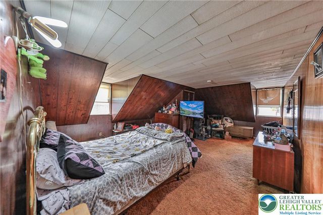 1005 7th Street, Whitehall Twp, PA 18052