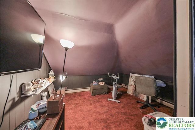 1005 7th Street, Whitehall Twp, PA 18052