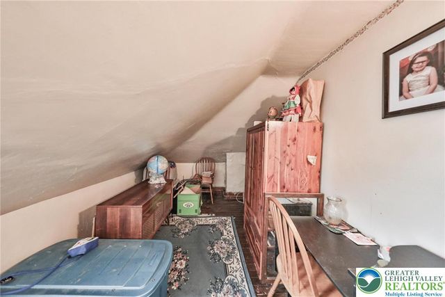 1005 7th Street, Whitehall Twp, PA 18052