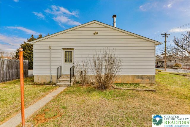 1005 7th Street, Whitehall Twp, PA 18052