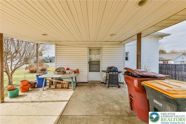 1005 7th Street, Whitehall Twp, PA 18052