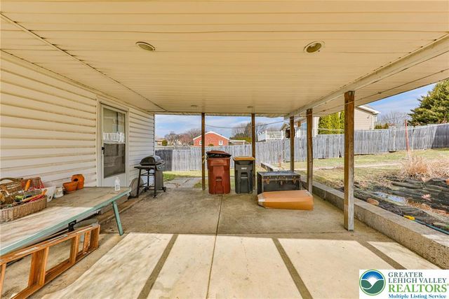 1005 7th Street, Whitehall Twp, PA 18052