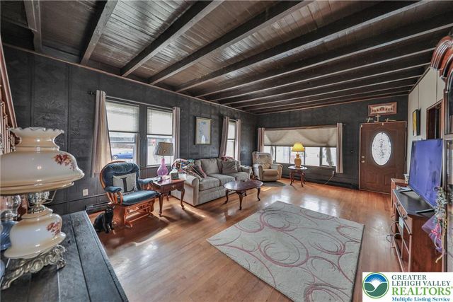 1005 7th Street, Whitehall Twp, PA 18052