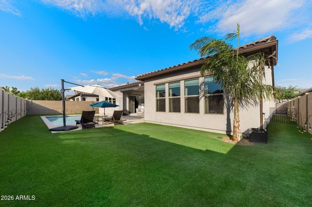 9932 E Rotation Drive, Mesa, AZ 85212