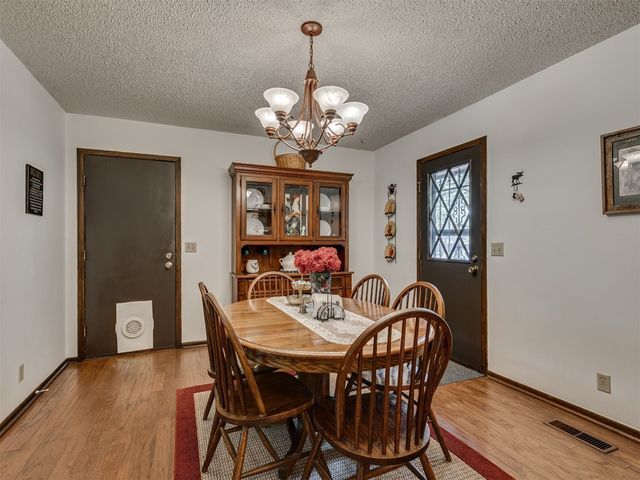 313 Driftwood Drive, Norman, OK 73026