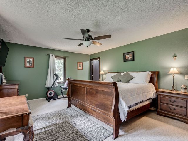 313 Driftwood Drive, Norman, OK 73026