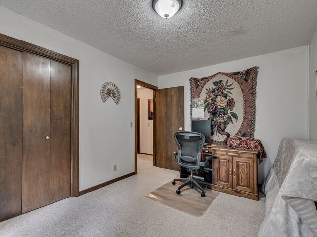 313 Driftwood Drive, Norman, OK 73026