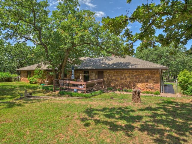 313 Driftwood Drive, Norman, OK 73026
