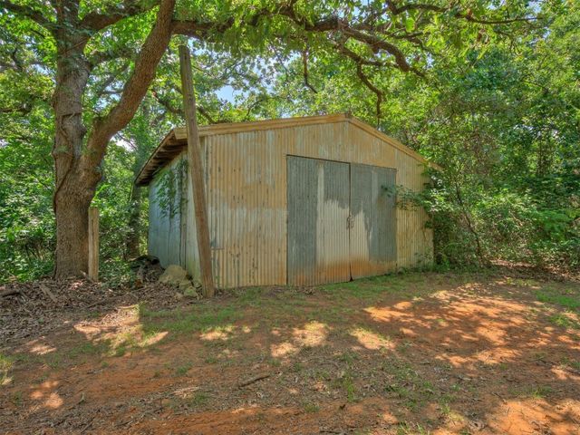 313 Driftwood Drive, Norman, OK 73026