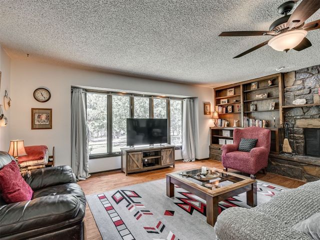 313 Driftwood Drive, Norman, OK 73026