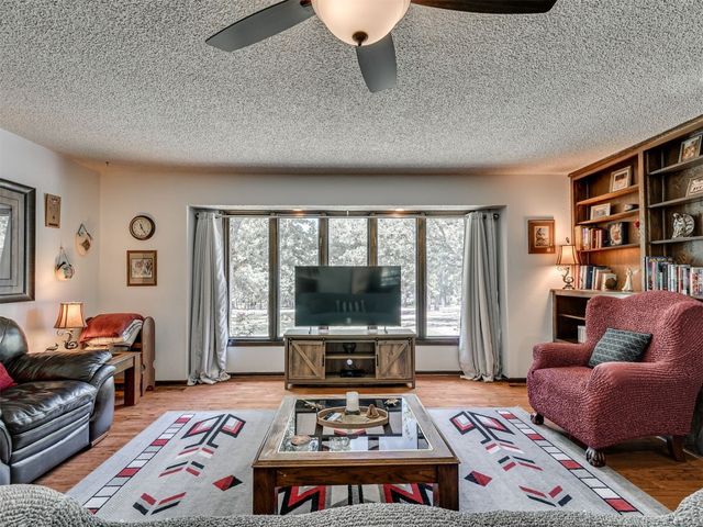313 Driftwood Drive, Norman, OK 73026