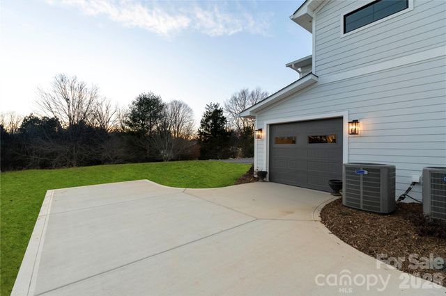 106 Isle Of Pines Road, Mooresville, NC 28117