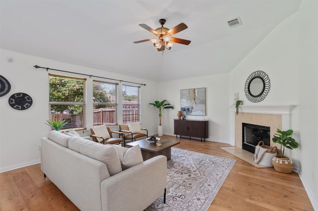 122 Copperwood LOOP, Round Rock, TX 78665