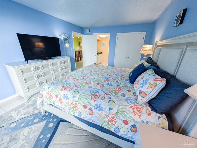 100 Ft Pickens Rd 107, Pensacola Beach, FL 32561