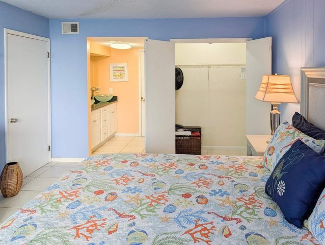 100 Ft Pickens Rd 107, Pensacola Beach, FL 32561