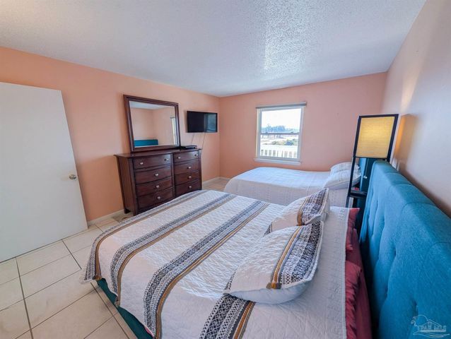 100 Ft Pickens Rd 107, Pensacola Beach, FL 32561