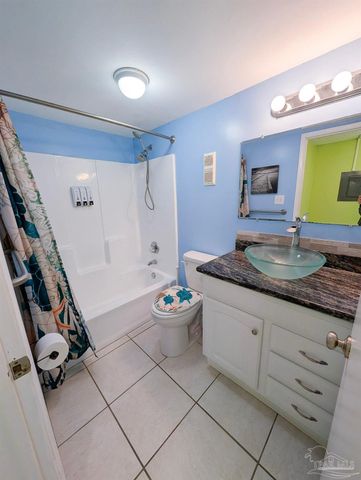 100 Ft Pickens Rd 107, Pensacola Beach, FL 32561