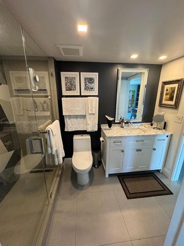 3000 Coral Way 919, Miami, FL 33145