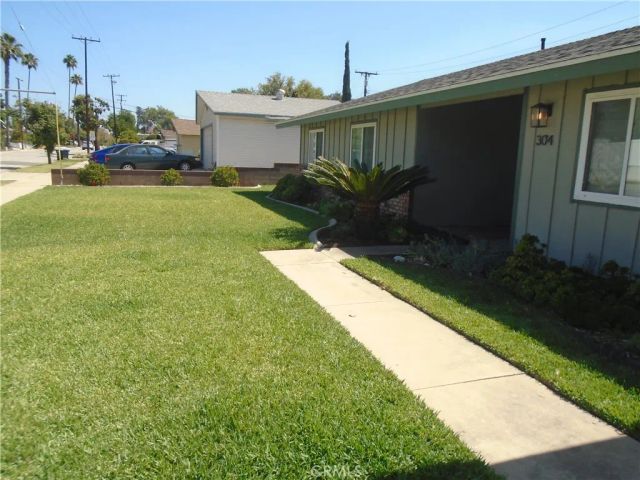 304 W Juanita Avenue, Glendora, CA 91740