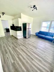 1555 Pennsylvania Ave 101, Miami Beach, FL 33139