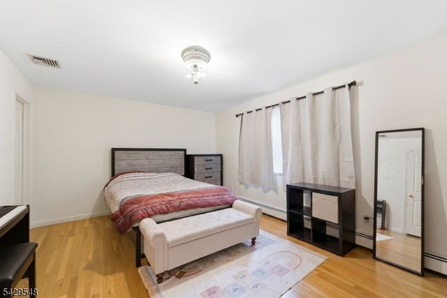767 Kingsland Ave, Ridgefield Boro, NJ 07657
