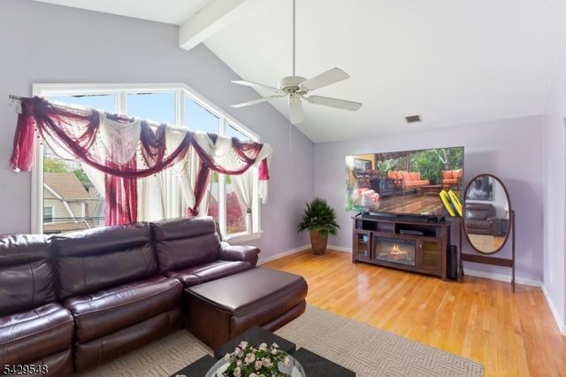 767 Kingsland Ave, Ridgefield Boro, NJ 07657