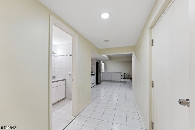 767 Kingsland Ave, Ridgefield Boro, NJ 07657