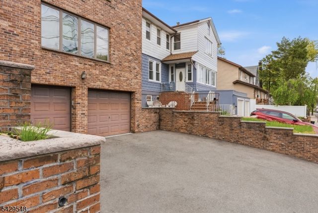 767 Kingsland Ave, Ridgefield Boro, NJ 07657