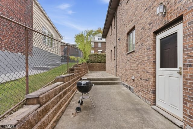 767 Kingsland Ave, Ridgefield Boro, NJ 07657